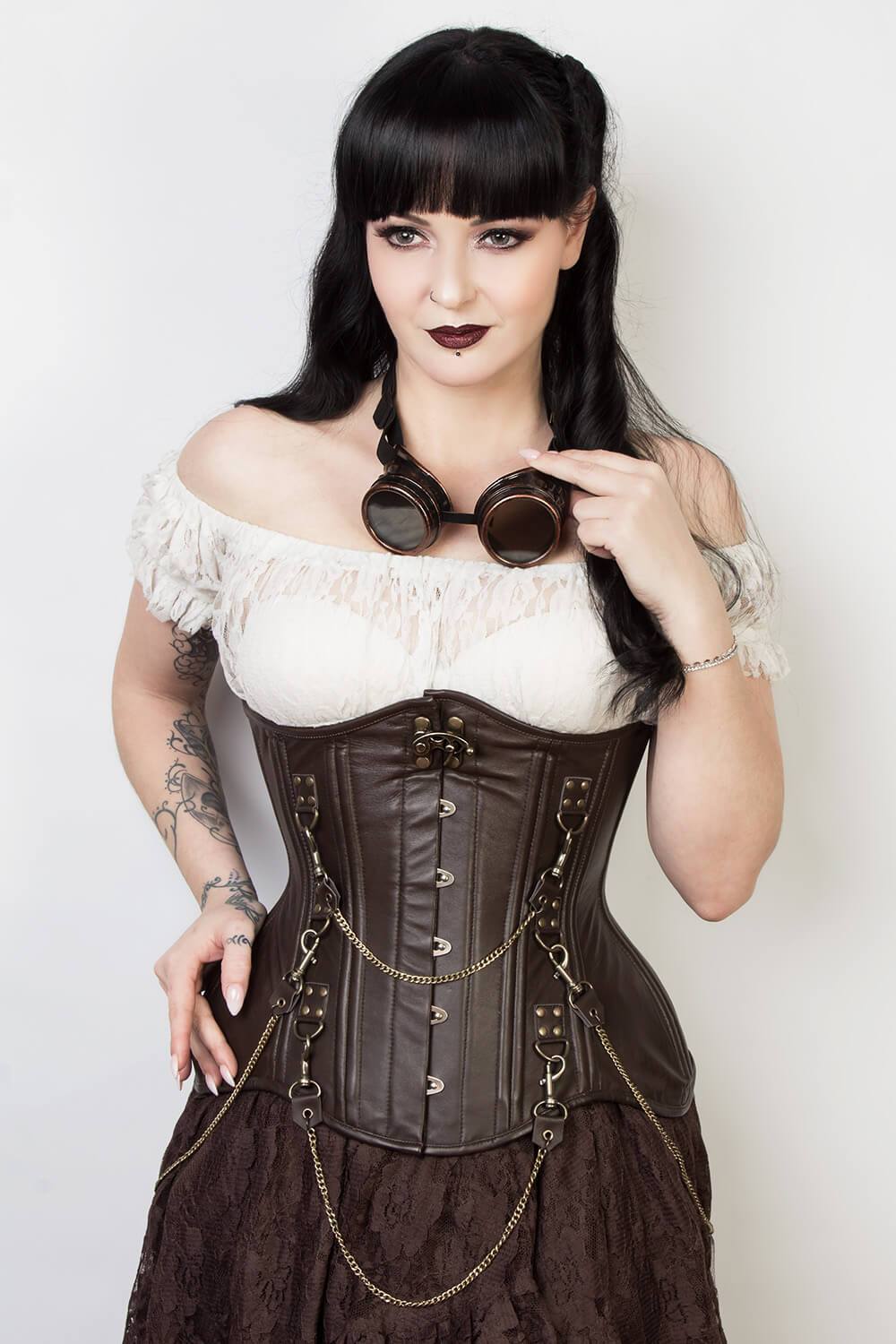 Grebrafan Brown Leather Steampunk Corset Bustier Plus Size : :  Clothing, Shoes & Accessories